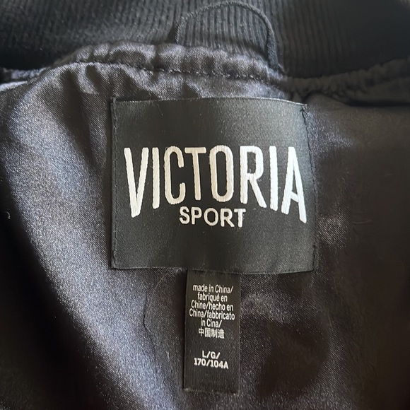 Black bomber jacket - Picture 4 of 6